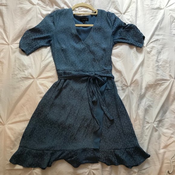 1.STATE Tonal Leopard-Print Faux-Wrap Dress - Picture 7 of 9